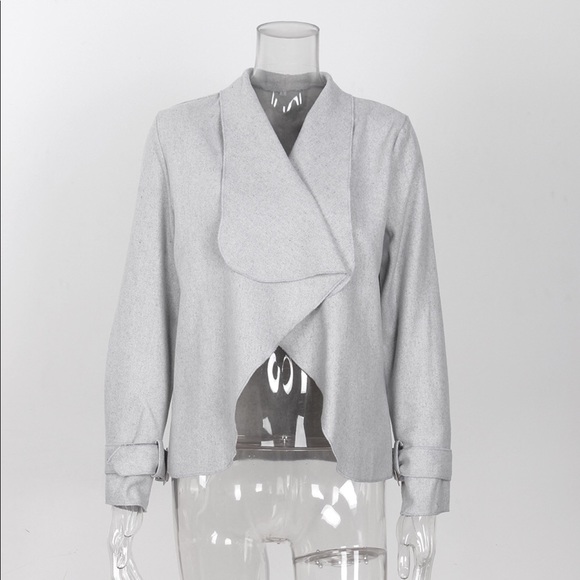 ππClassical Forever Outerwear in Grey - Picture 4 of 8